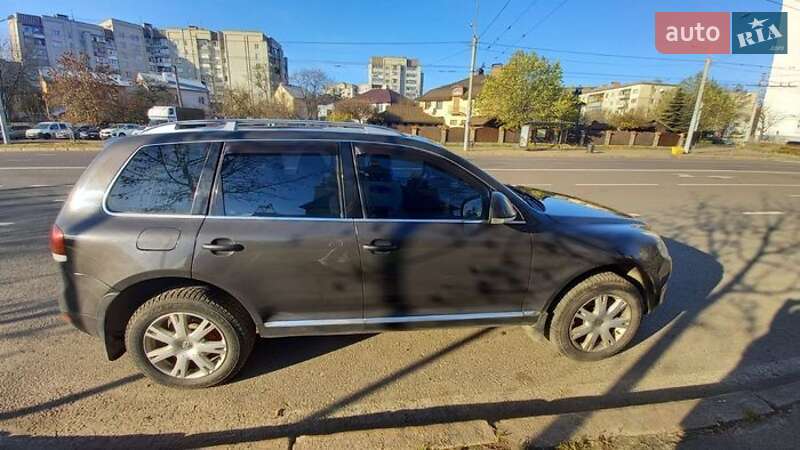 Внедорожник / Кроссовер Volkswagen Touareg 2008 в Львове