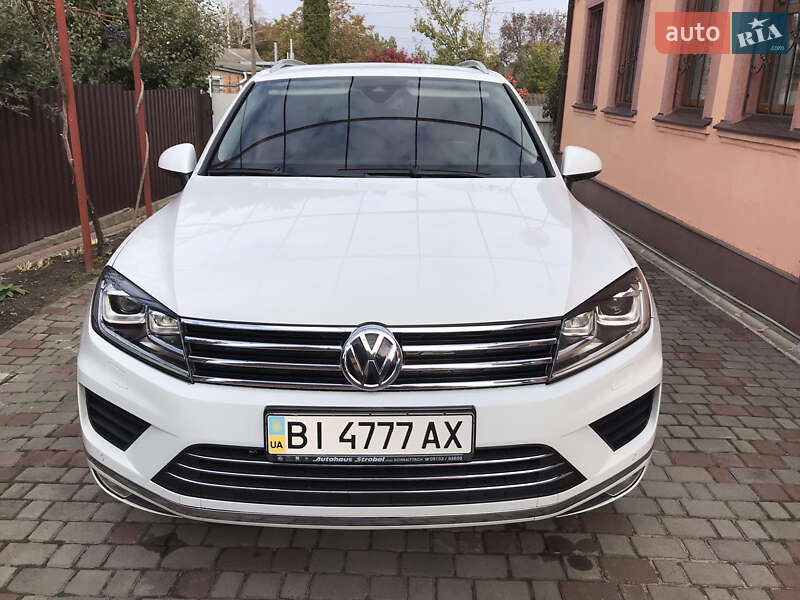 Внедорожник / Кроссовер Volkswagen Touareg 2015 в Гадяче Внедорожник / Кроссовер Volkswagen Touareg 2015 в Гадяче