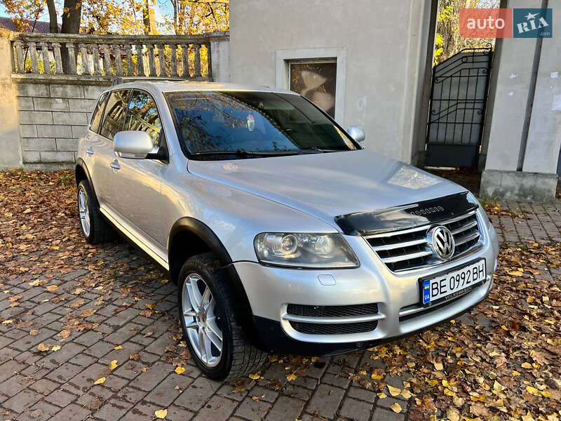 Внедорожник / Кроссовер Volkswagen Touareg 2006 в Одессе