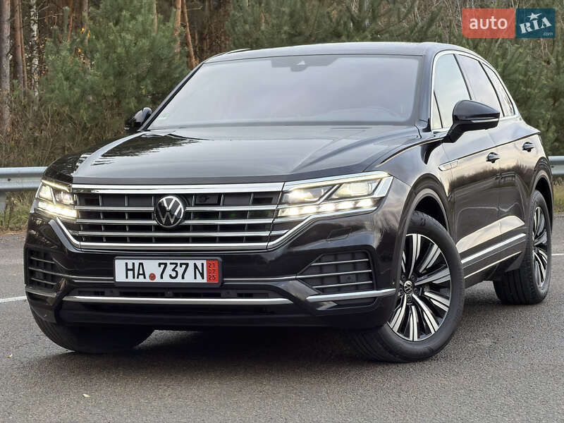 Внедорожник / Кроссовер Volkswagen Touareg 2022 в Ковеле