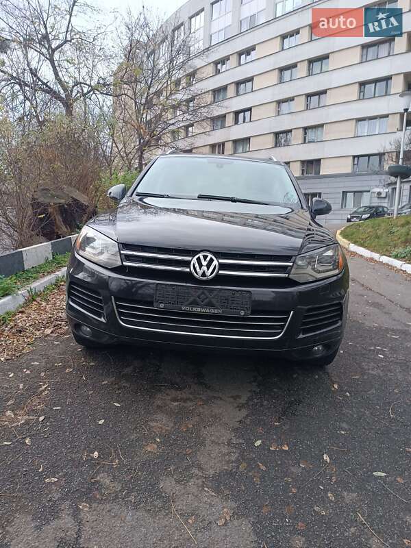 Внедорожник / Кроссовер Volkswagen Touareg 2012 в Киеве Внедорожник / Кроссовер Volkswagen Touareg 2012 в Киеве