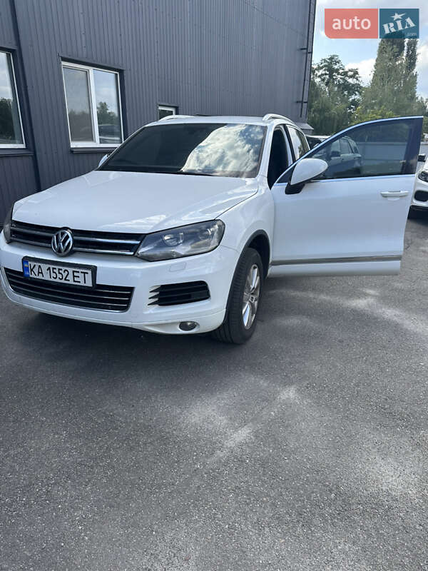 Позашляховик / Кросовер Volkswagen Touareg 2012 в Києві Позашляховик / Кросовер Volkswagen Touareg 2012 в Києві
