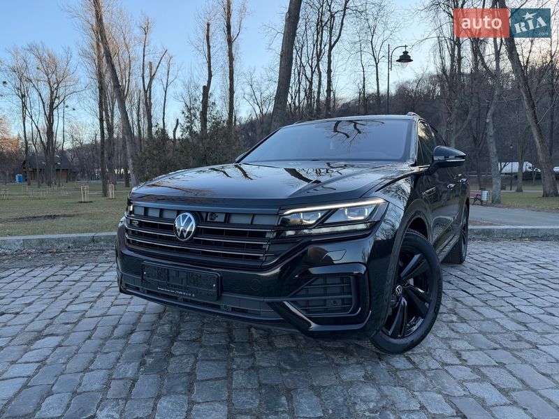 Внедорожник / Кроссовер Volkswagen Touareg 2023 в Киеве