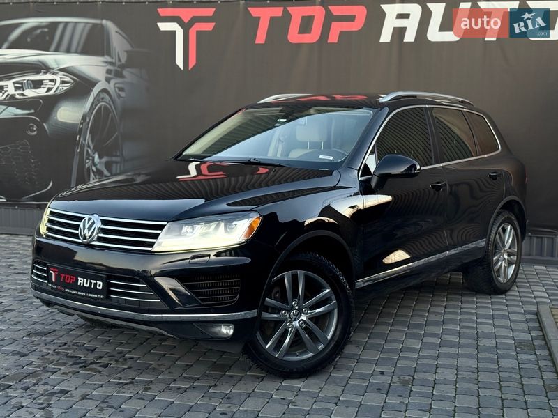 Позашляховик / Кросовер Volkswagen Touareg 2016 в Львові