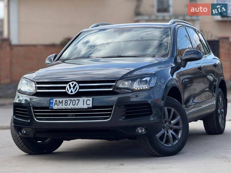 Внедорожник / Кроссовер Volkswagen Touareg 2010 в Бердичеве