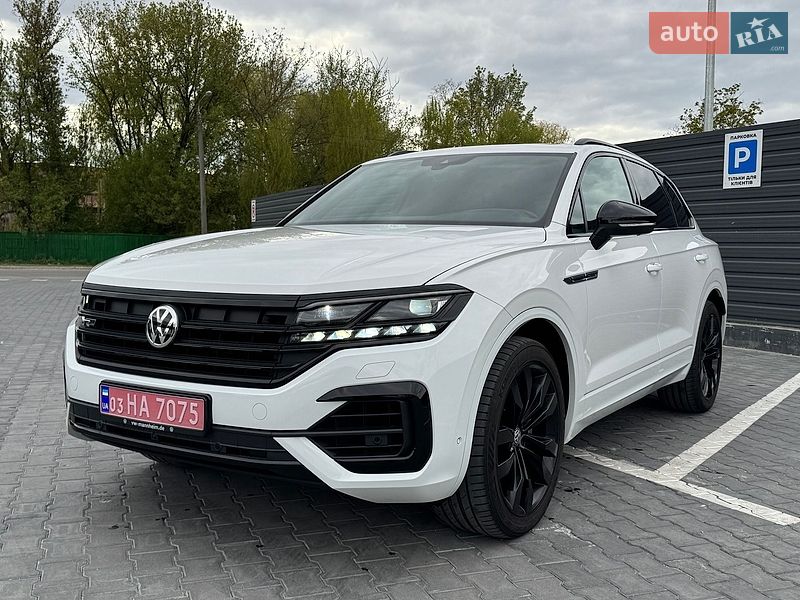 Позашляховик / Кросовер Volkswagen Touareg 2020 в Хмельницькому
