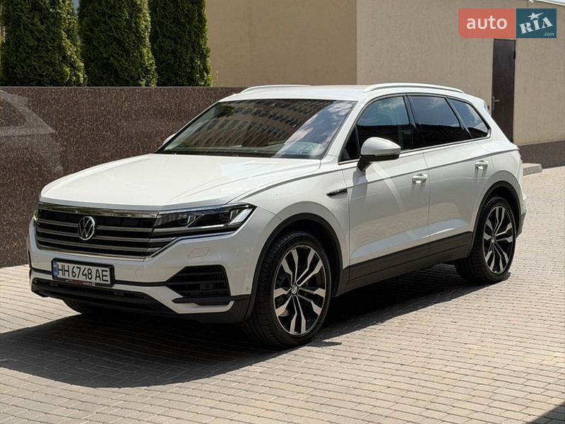 Внедорожник / Кроссовер Volkswagen Touareg 2020 в Одессе