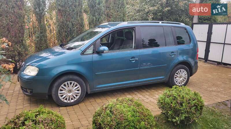 Минивэн Volkswagen Touran 2003 в Ковеле Минивэн Volkswagen Touran 2003 в Ковеле