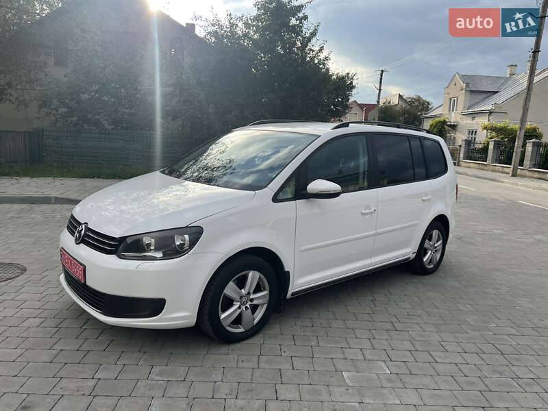 Минивэн Volkswagen Touran 2012 в Бродах