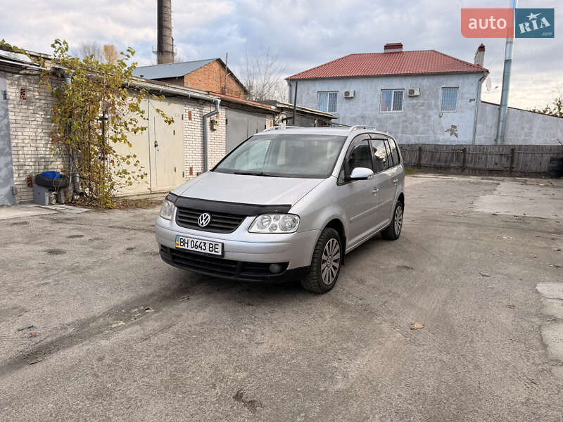 Минивэн Volkswagen Touran 2005 в Белой Церкви Минивэн Volkswagen Touran 2005 в Белой Церкви
