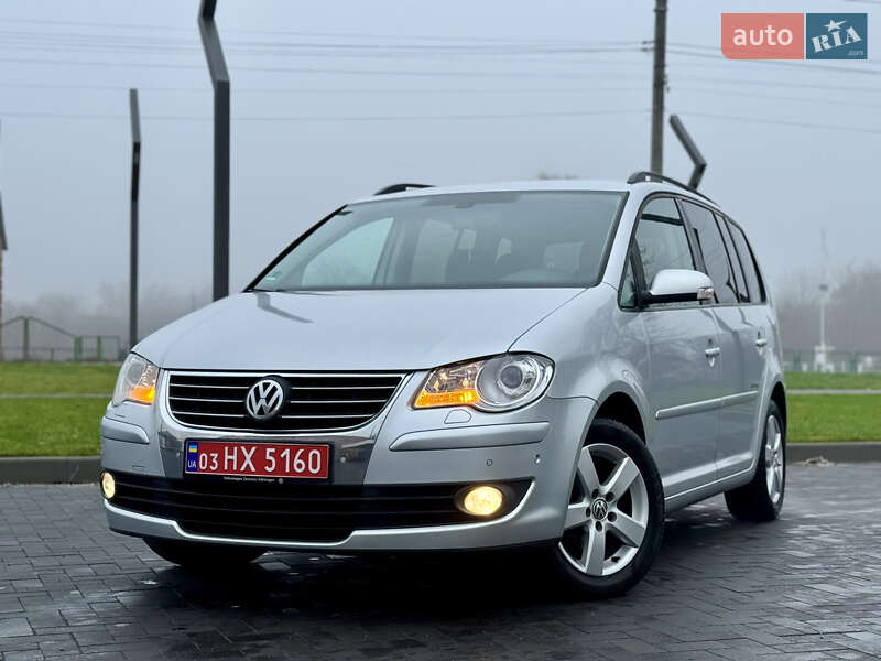 Минивэн Volkswagen Touran 2009 в Лубнах Минивэн Volkswagen Touran 2009 в Лубнах