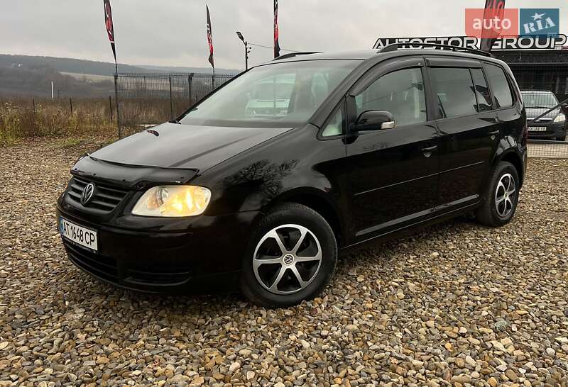 Мінівен Volkswagen Touran 2005 в Сторожинці Мінівен Volkswagen Touran 2005 в Сторожинці