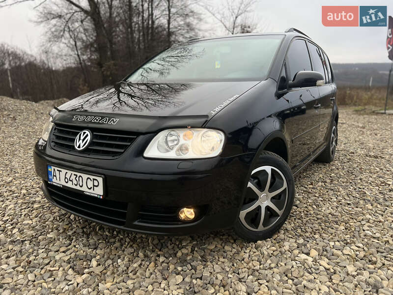 Мінівен Volkswagen Touran 2006 в Сторожинці Мінівен Volkswagen Touran 2006 в Сторожинці