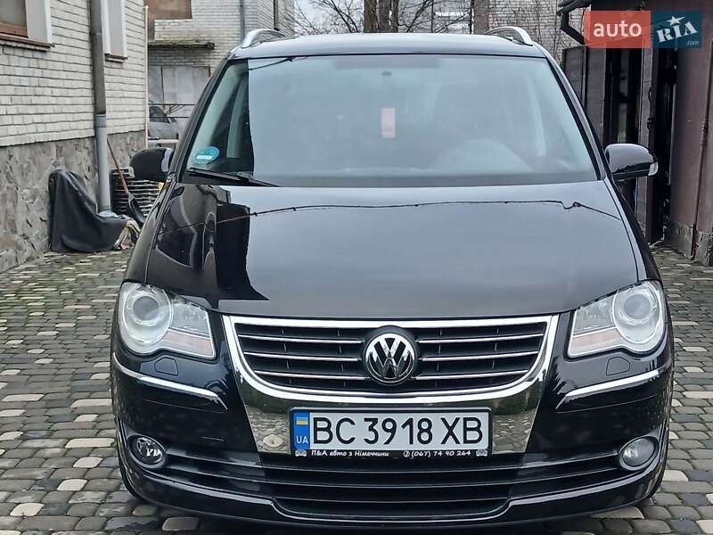 Минивэн Volkswagen Touran 2008 в Ходорове