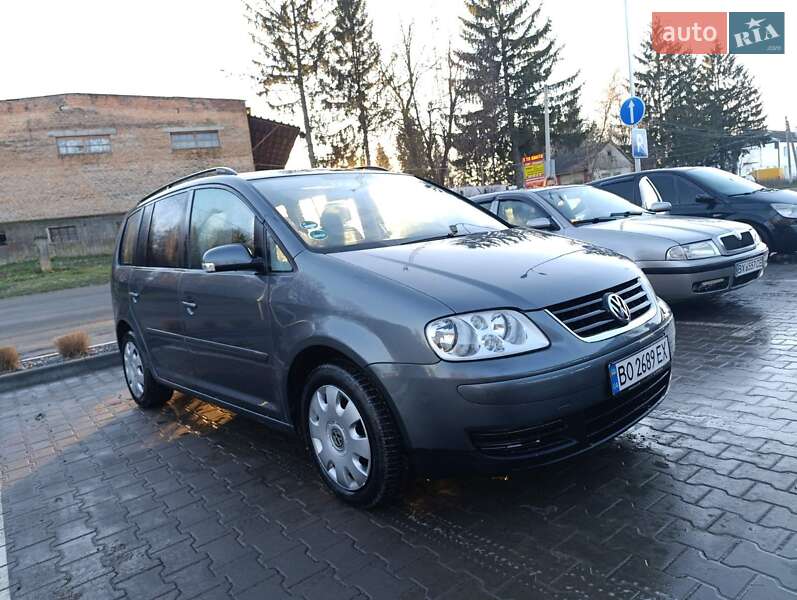 Минивэн Volkswagen Touran 2006 в Виньковцах Минивэн Volkswagen Touran 2006 в Виньковцах