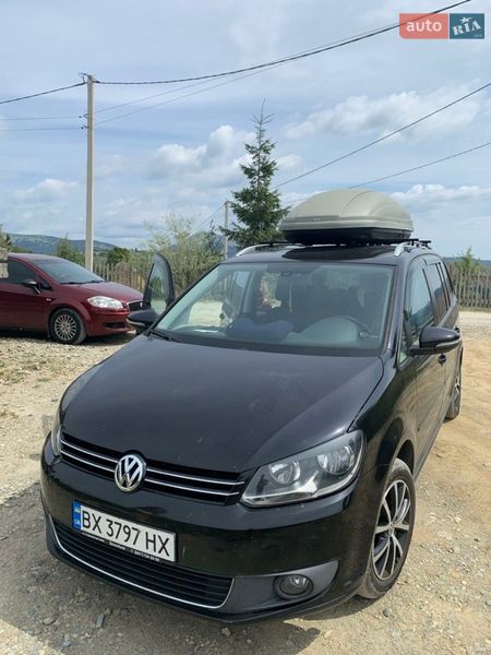 Минивэн Volkswagen Touran 2011 в Староконстантинове Минивэн Volkswagen Touran 2011 в Староконстантинове