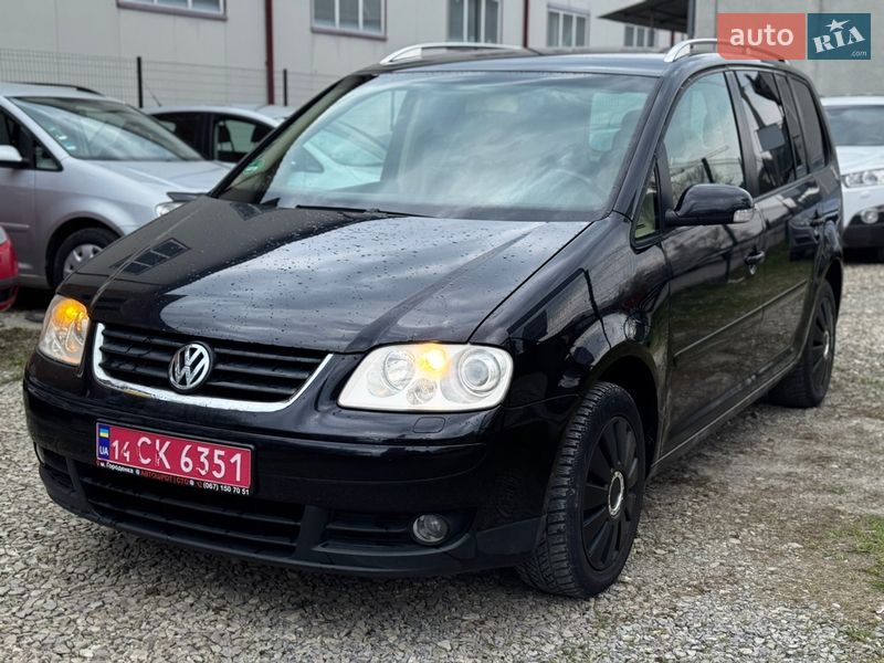 Минивэн Volkswagen Touran 2004 в Чорткове