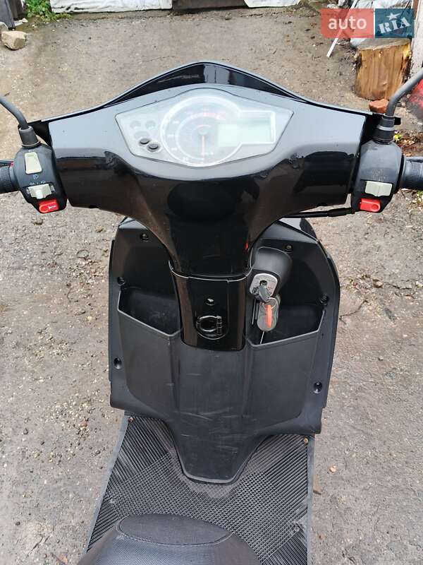 Макси-скутер FoxWell Tourer 2014 в Хмельницком