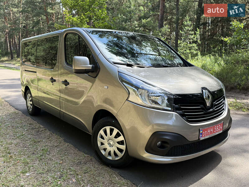 Минивэн Renault Trafic 2018 в Киеве Минивэн Renault Trafic 2018 в Киеве