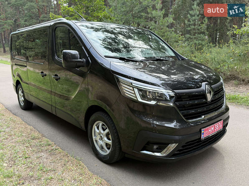 Минивэн Renault Trafic 2023 в Киеве