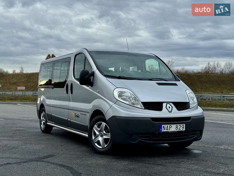 Мінівен Renault Trafic 2013 в Полтаві Мінівен Renault Trafic 2013 в Полтаві