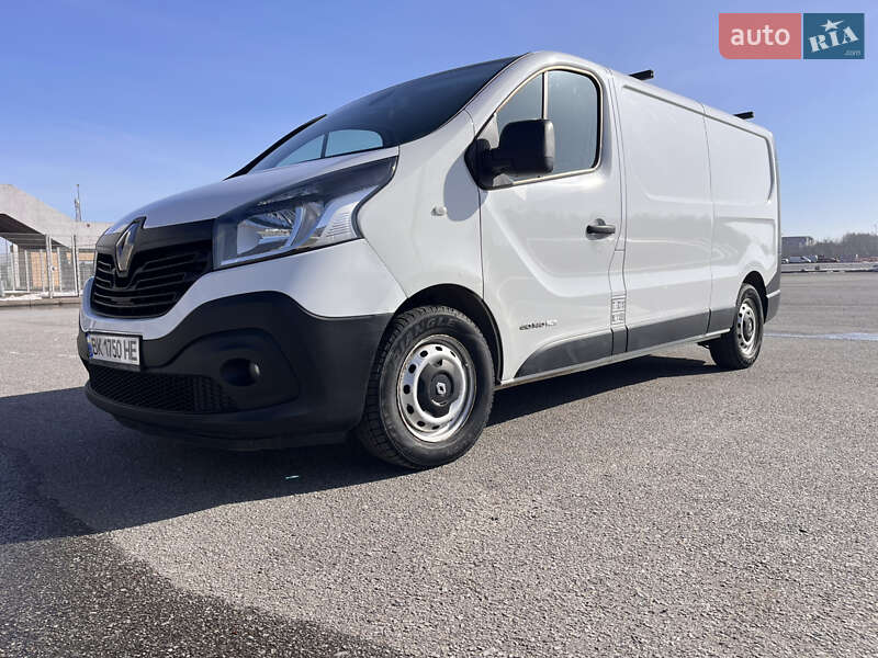 Грузовой фургон Renault Trafic 2016 в Львове Грузовой фургон Renault Trafic 2016 в Львове