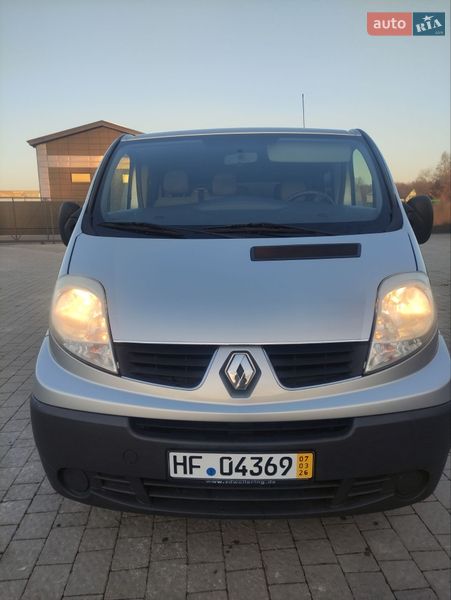 Минивэн Renault Trafic 2011 в Львове