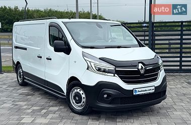 Вантажний фургон Renault Trafic 2020 в Рівному