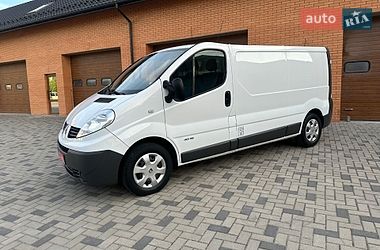 Грузовой фургон Renault Trafic 2014 в Ровно Грузовой фургон Renault Trafic 2014 в Ровно