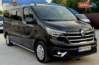 Минивэн Renault Trafic 2023 в Дубно