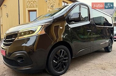 Грузопассажирский фургон Renault Trafic 2020 в Львове
