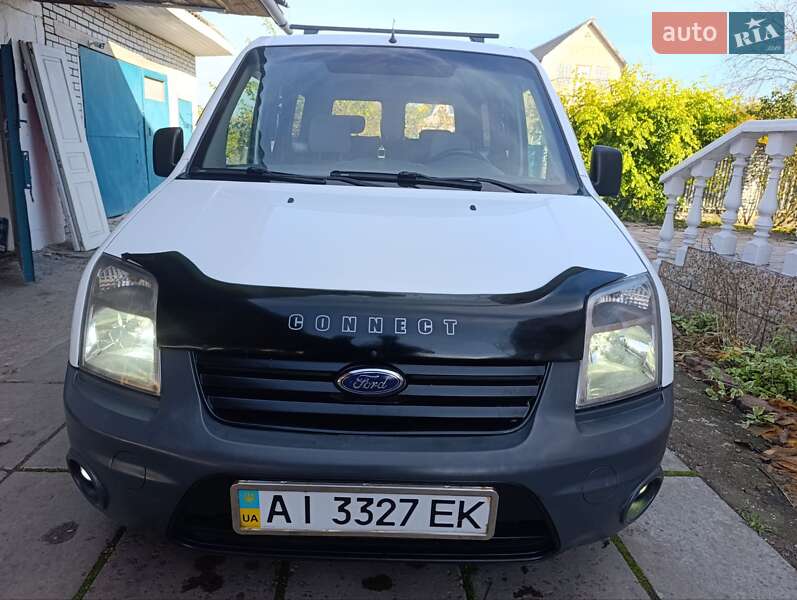 Минивэн Ford Transit Connect 2010 в Киеве