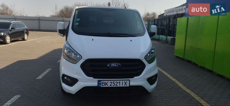 Мінівен Ford Transit Custom 2018 в Дубні