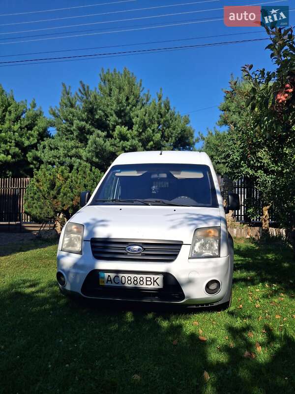 Грузовой фургон Ford Transit 2011 в Луцке