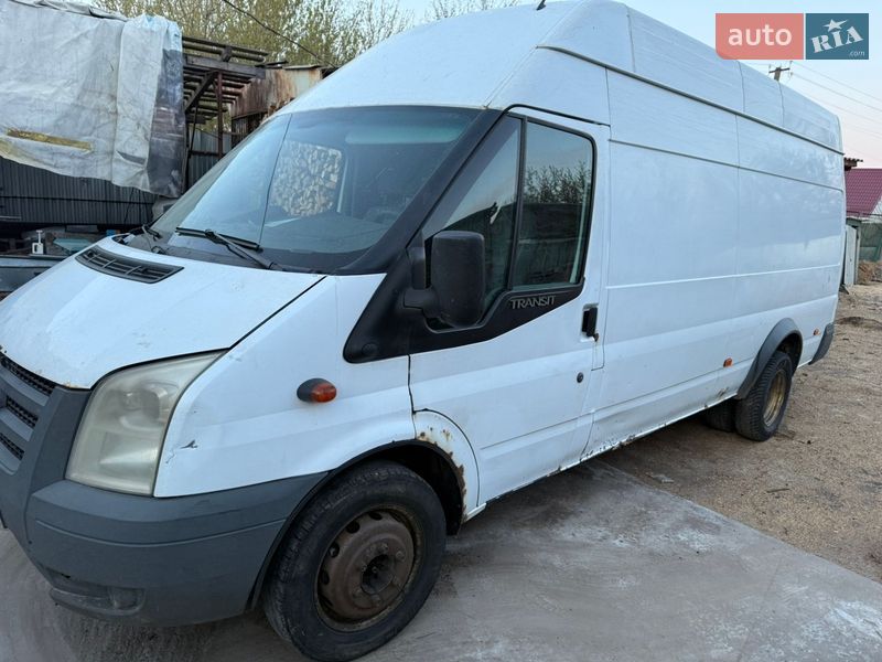 Грузовой фургон Ford Transit 2011 в Броварах