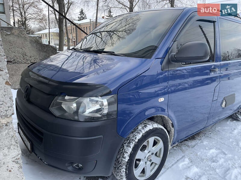 Вантажний фургон Volkswagen Transporter 2013 в Білій Церкві