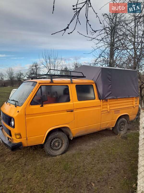 Минивэн Volkswagen Transporter 1990 в Сарнах