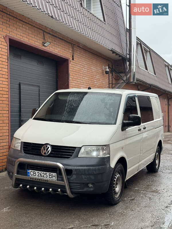 Вантажний фургон Volkswagen Transporter 2008 в Чернігові Вантажний фургон Volkswagen Transporter 2008 в Чернігові