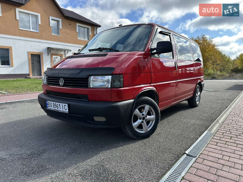 Минивэн Volkswagen Transporter 2001 в Каменец-Подольском