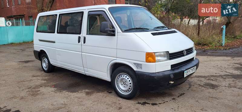 Мінівен Volkswagen Transporter 1996 в Мукачевому Мінівен Volkswagen Transporter 1996 в Мукачевому