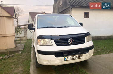 Минивэн Volkswagen Transporter 2005 в Буштыне Минивэн Volkswagen Transporter 2005 в Буштыне