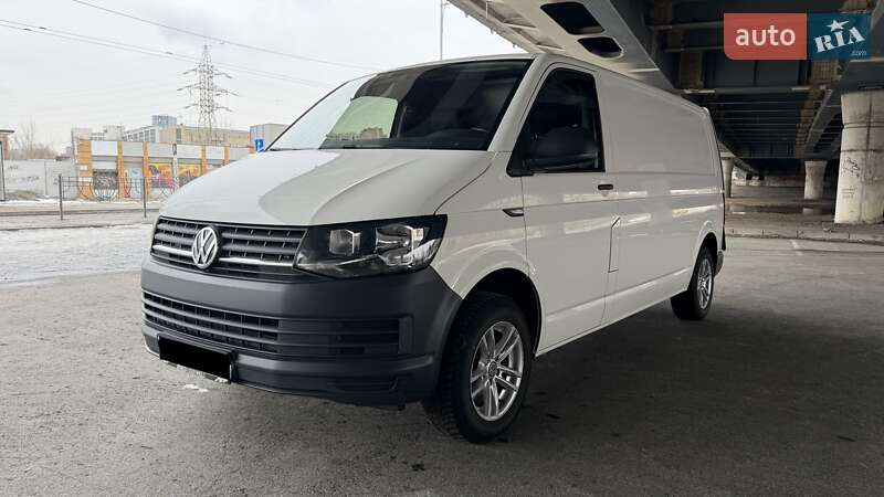 Грузовой фургон Volkswagen Transporter 2016 в Киеве