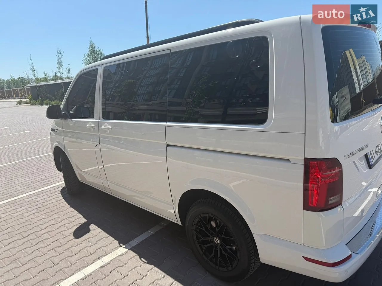 Volkswagen Transporter 2021 photo 4