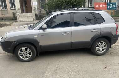 Внедорожник / Кроссовер Hyundai Tucson 2005 в Ярмолинцах Внедорожник / Кроссовер Hyundai Tucson 2005 в Ярмолинцах