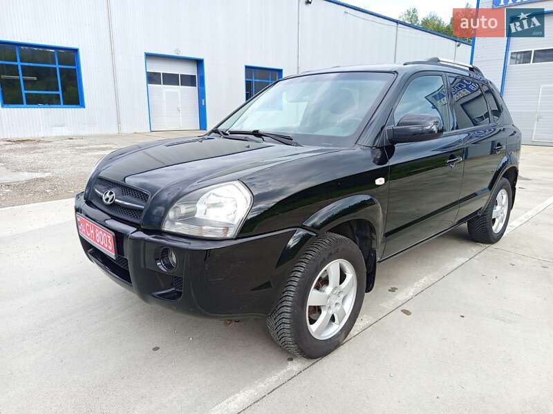 Внедорожник / Кроссовер Hyundai Tucson 2006 в Косове Внедорожник / Кроссовер Hyundai Tucson 2006 в Косове