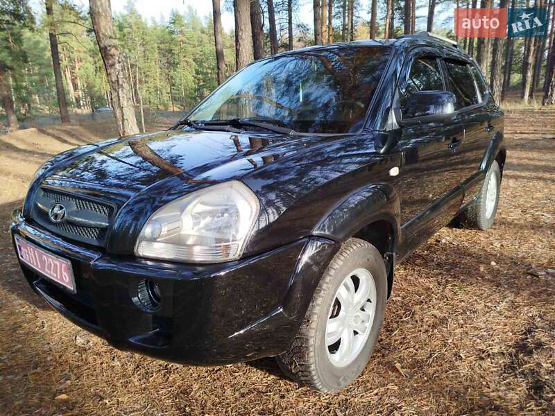 Внедорожник / Кроссовер Hyundai Tucson 2006 в Андреевке