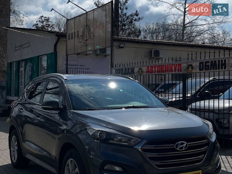 Позашляховик / Кросовер Hyundai Tucson 2017 в Миколаєві Позашляховик / Кросовер Hyundai Tucson 2017 в Миколаєві