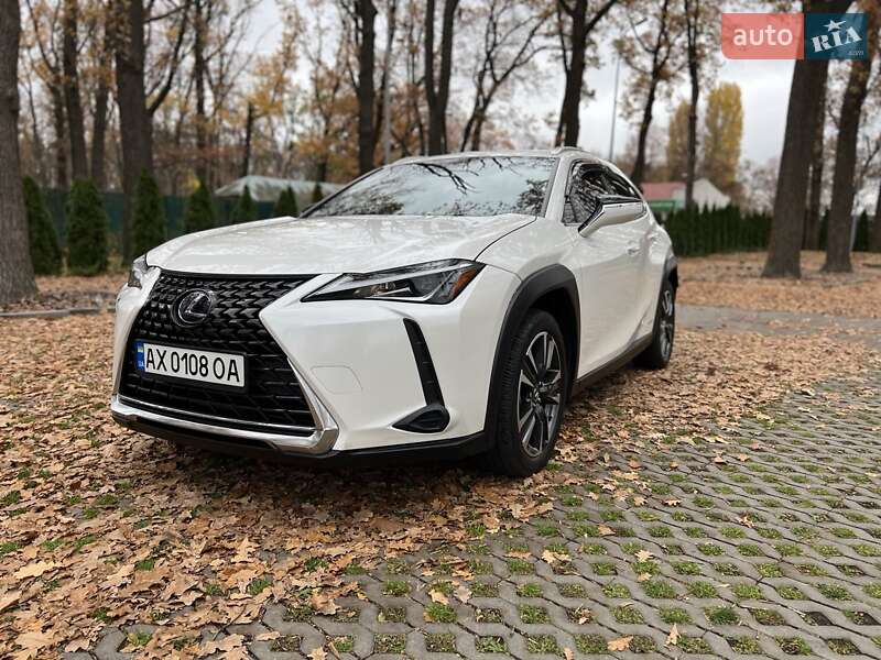 Внедорожник / Кроссовер Lexus UX 2020 в Харькове