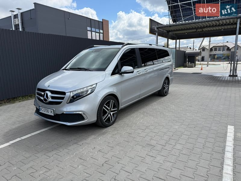Минивэн Mercedes-Benz V-Class 2020 в Луцке