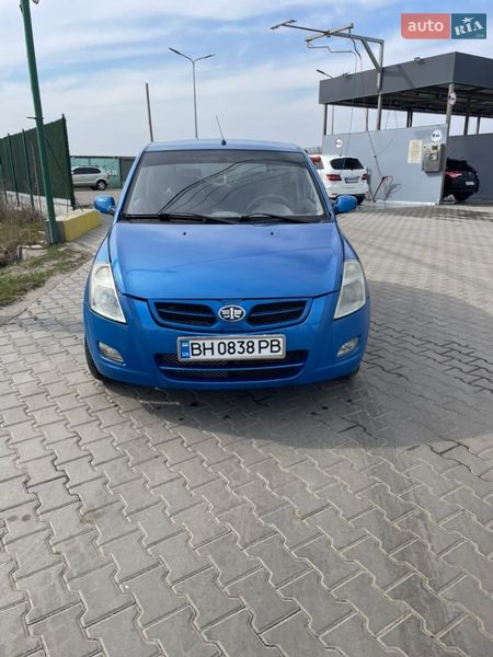 Хэтчбек FAW V2 2013 в Любашевке Хэтчбек FAW V2 2013 в Любашевке